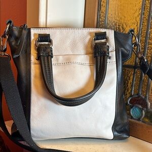 The Sak Black and White Leather Shoulder Bag
